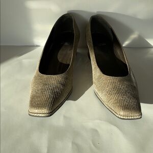 Stuart Weitzman Taupe Shoes